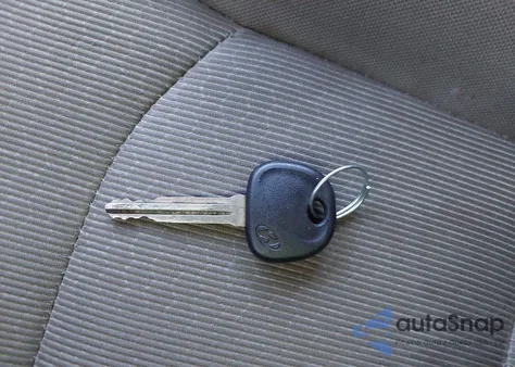 2017 Hyundai Elantra Se from USA, damaged, VIN 5NPD74LF8HH173543